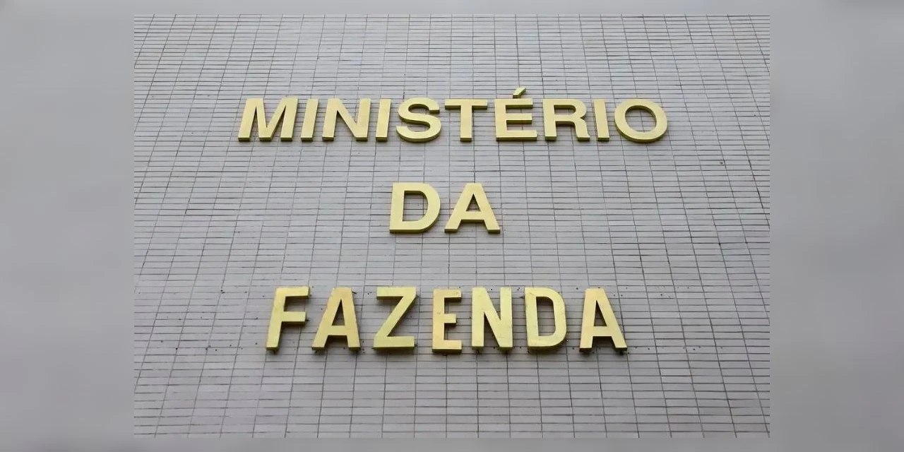 Ministério da Fazenda remaneja R$ 707 mi em crédito para ajudar produtores de leite