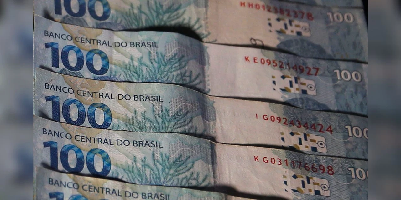 Notas e moedas raras podem valer até R$ 8 mil; saiba como identificá-las