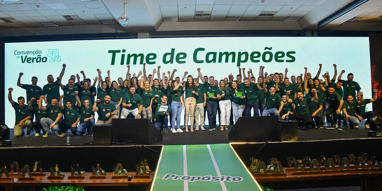Sicredi Campos Gerais e Grande Curitiba PR/SP promove Convenção de Verão para seus colaboradores