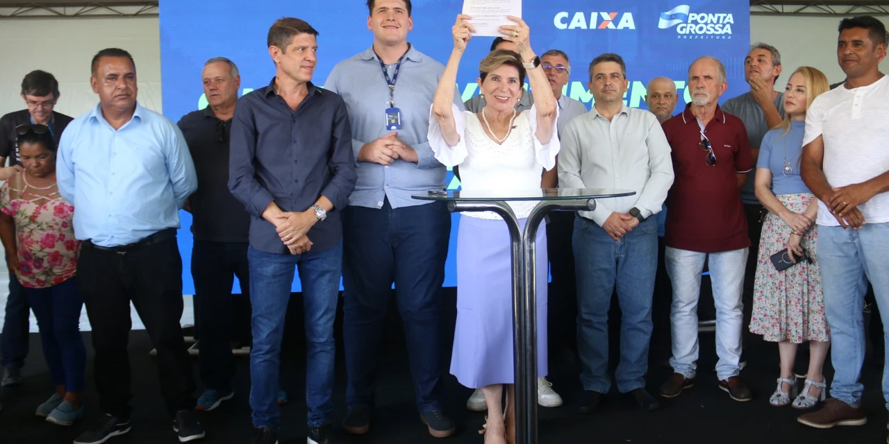 Elizabeth lança a maior licitação de asfalto da história de PG