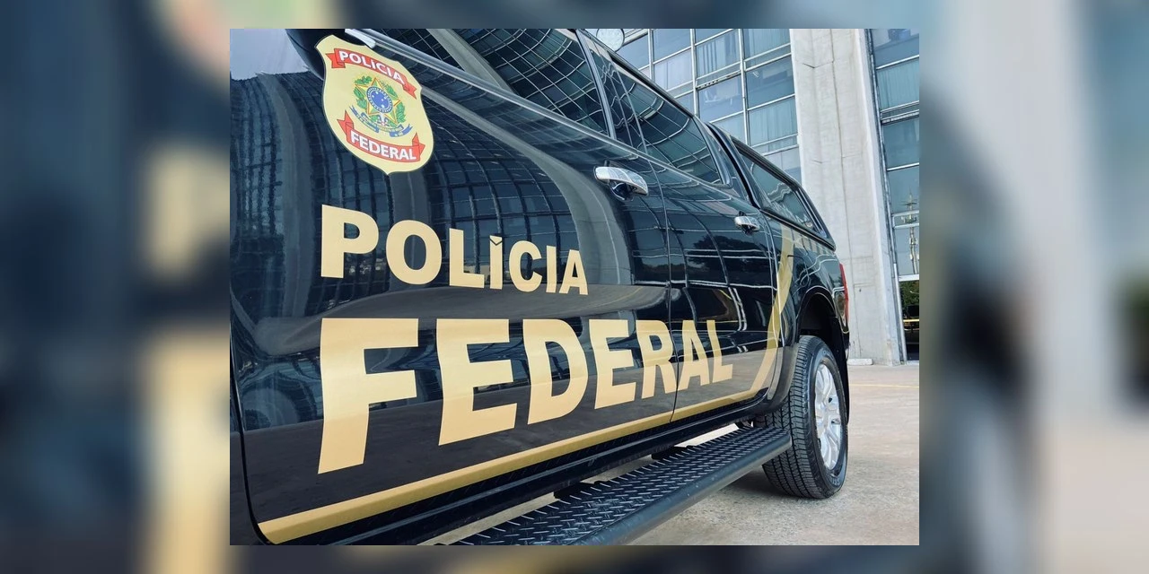 Estudante de enfermagem é preso por armazenar imagens e vídeos de abuso sexual infantil