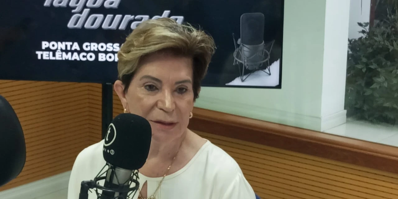 Prefeita Elizabeth assina ordem de serviço para pavimentação da Estrada do Alagados