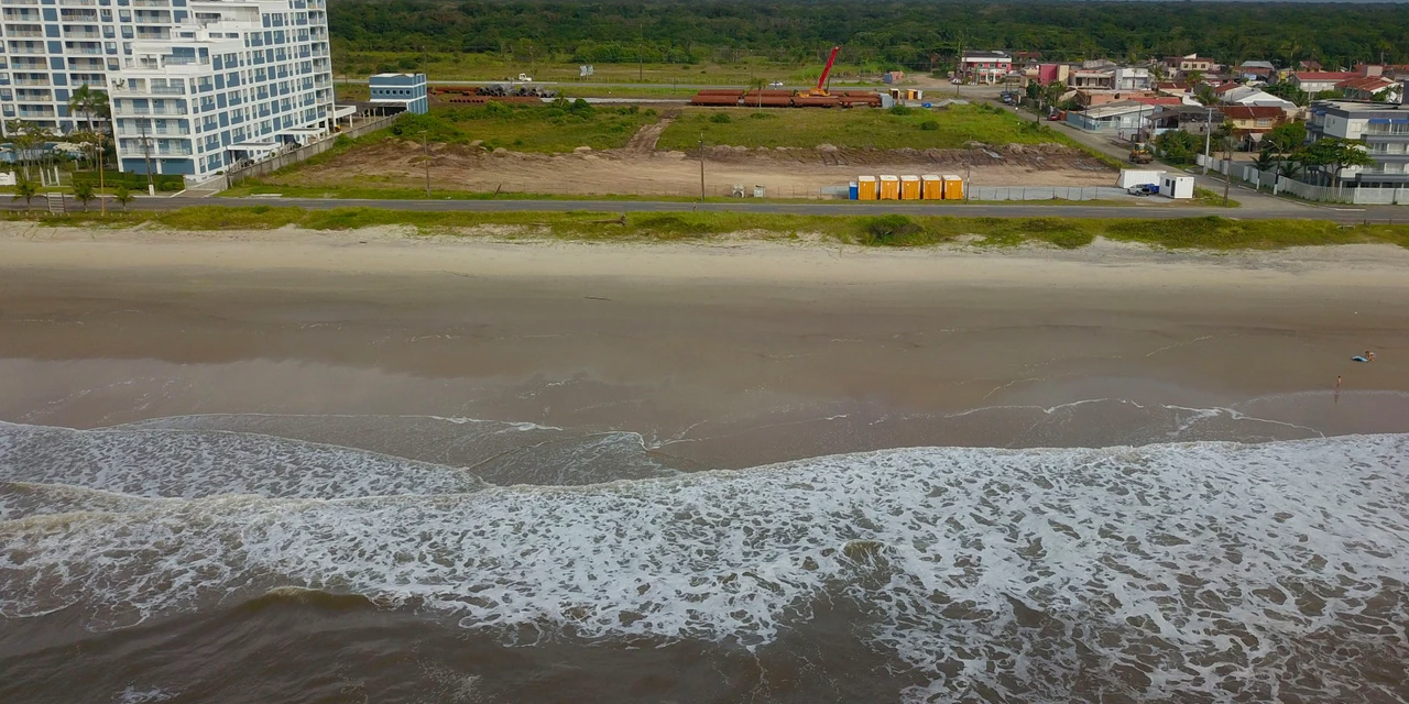 Orla de Matinhos: Justiça Federal permite que IAT retome obra em trecho de 600 metros