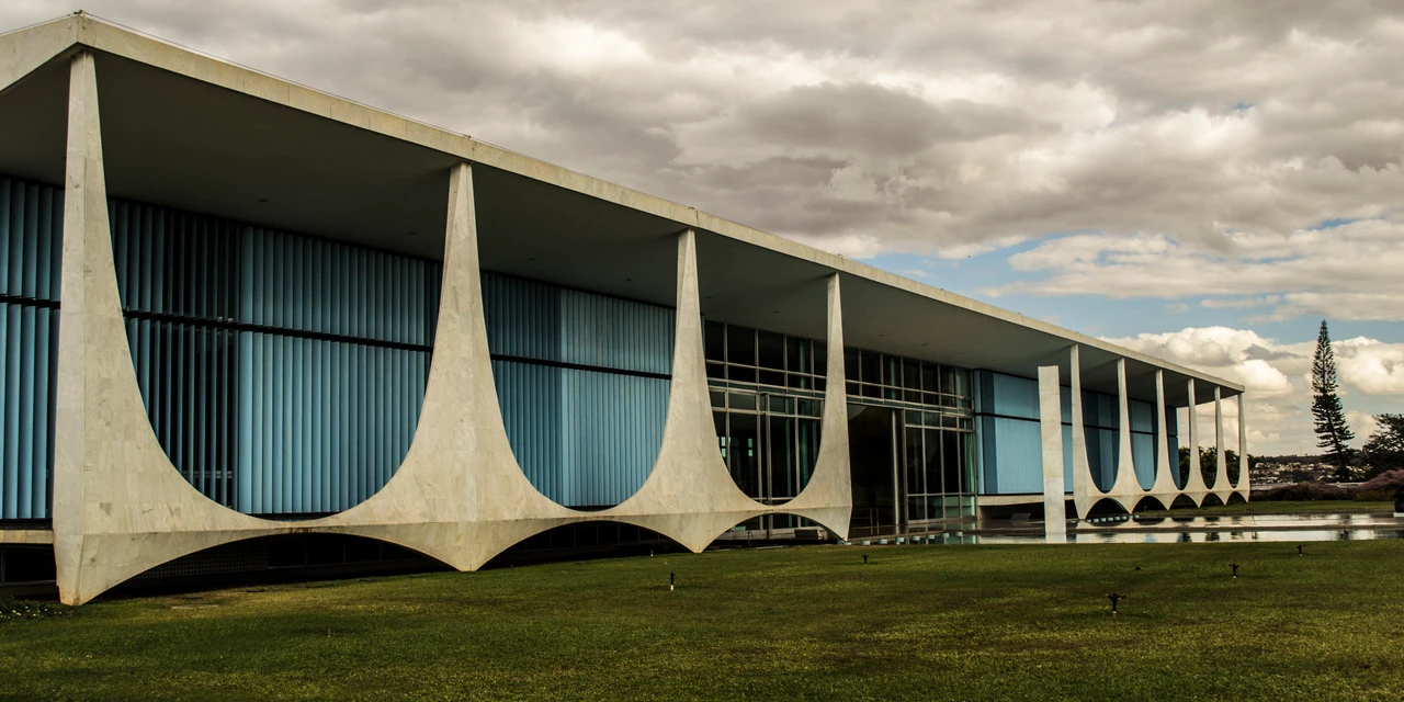 Palácio do Alvorada, residência oficial de Lula, sofre tentativa de invasão