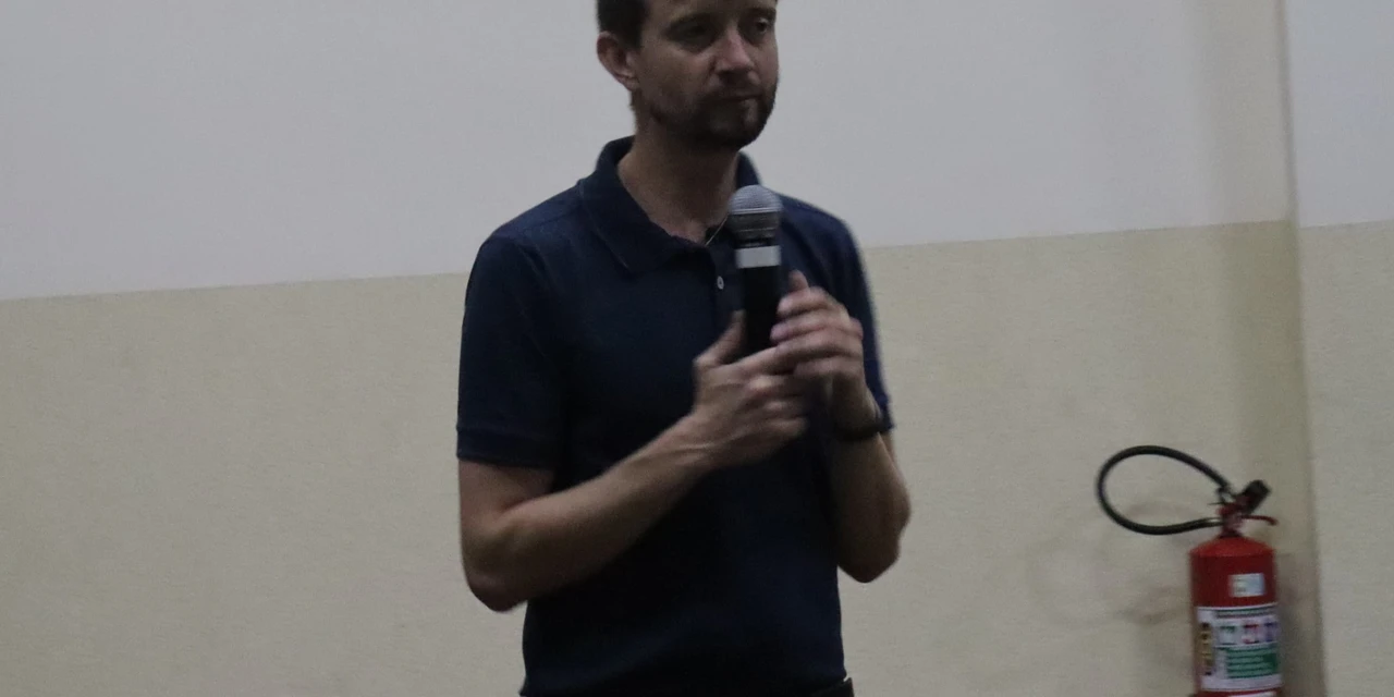 Escola de Teologia de PG promove aula inaugural