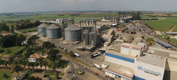 Castrolanda apresenta faturamento de R$ 6,7 bilhões em 2023 durante AGO