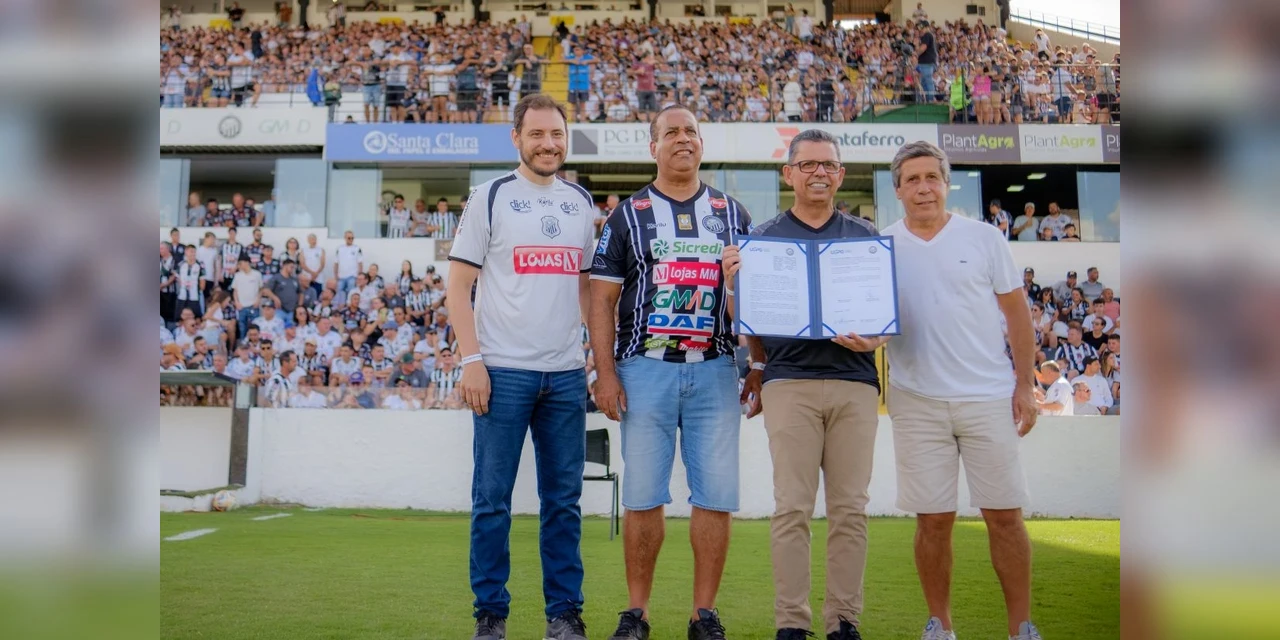 UEPG e Operário celebram renovação de parceria