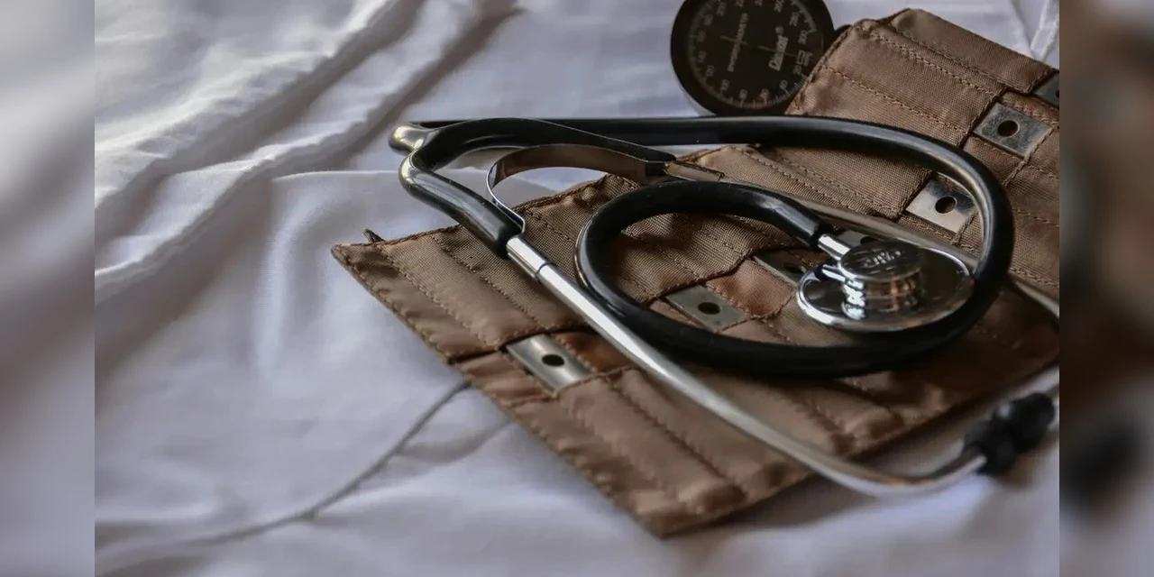 Brasil tem quase dois casos por dia de exercício ilegal da medicina