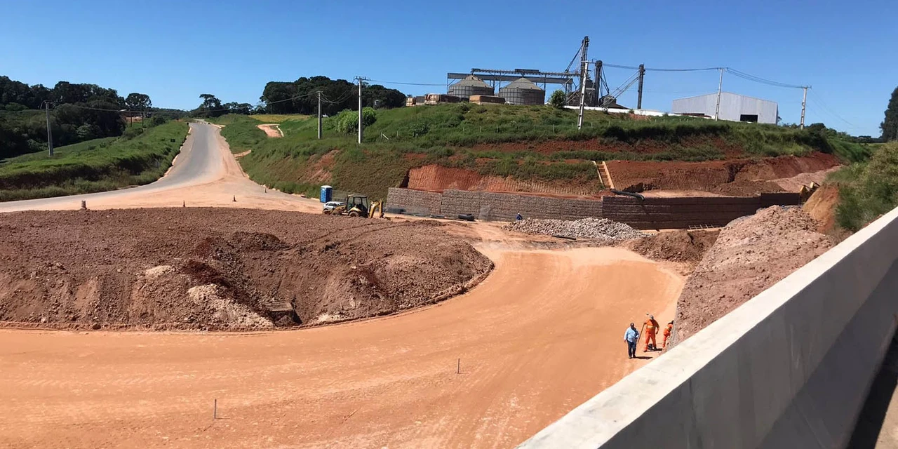 Com investimento de R$ 113 milhões, Contorno de Castro deve ser concluído até julho