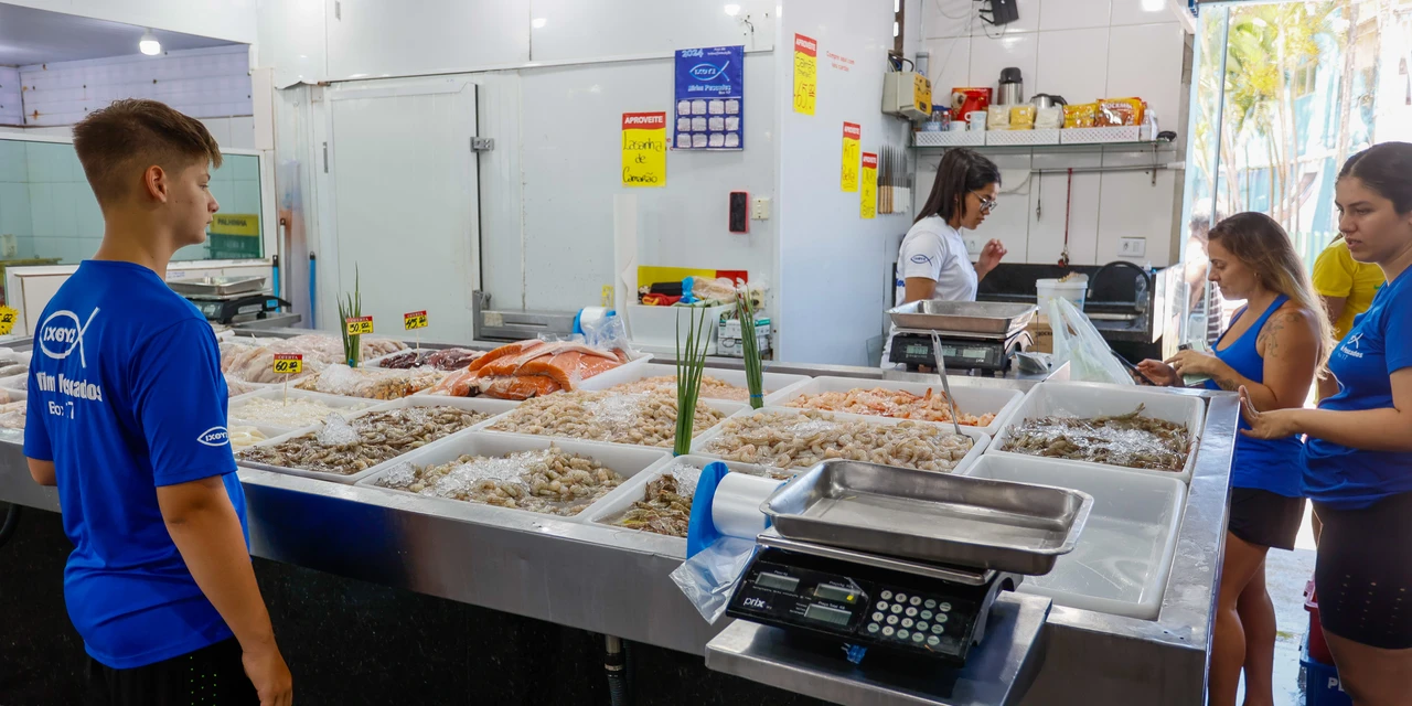 Vigilância Sanitária dá dicas sobre compra de peixes durante a Semana Santa