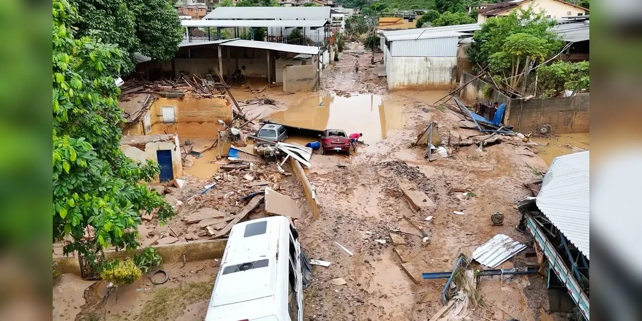 Sobe para 19 número de mortes pelas chuvas no Espírito Santo