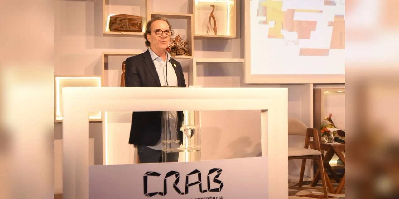 Décio Lima anuncia política de crédito e programa de internacionalização para artesãos