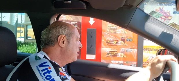 Blog do Barbiero: Afinal, a promoção do Burger King para calvos funciona? Eu fui conferir!