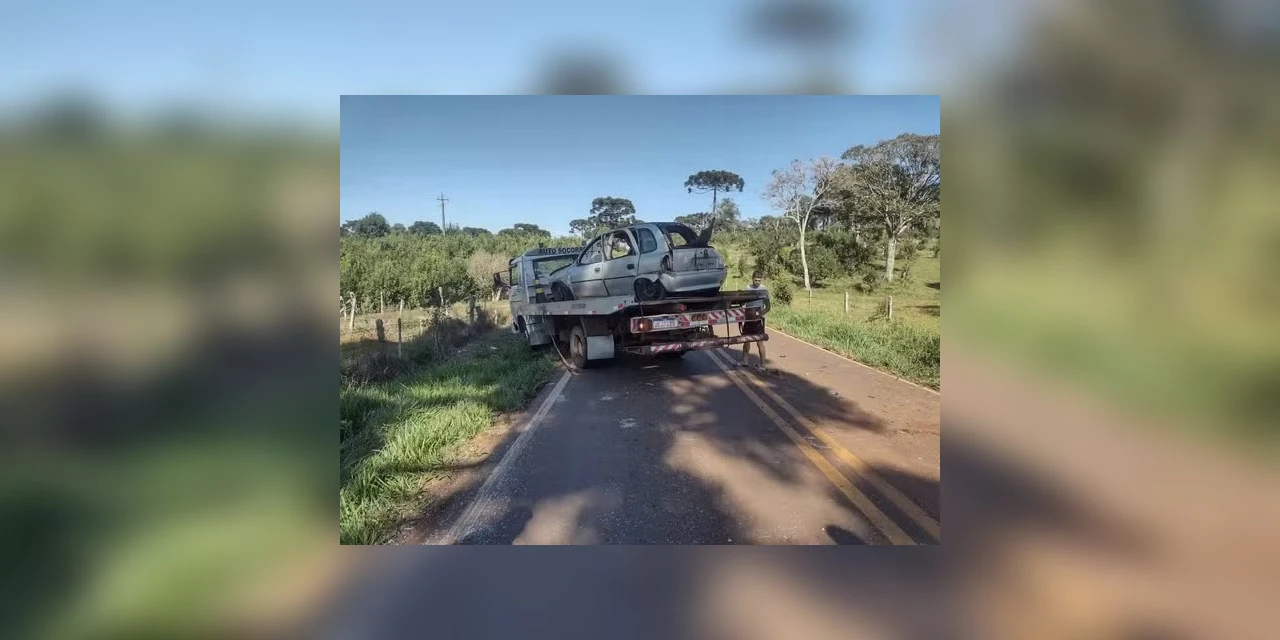 Capotamento na PR-820 termina com uma morte e duas pessoas feridas