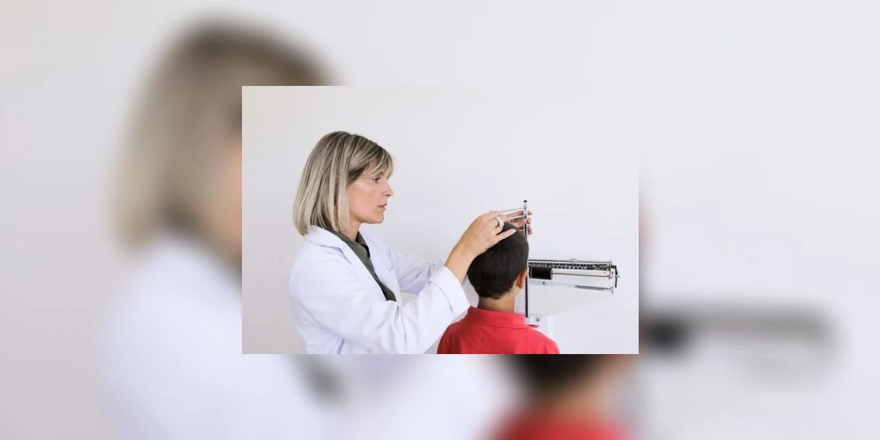 Estudo aponta que crianças brasileiras estão ficando mais altas e obesas