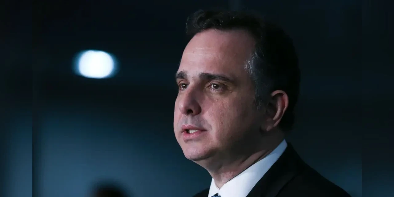 Regulamentação de redes sociais no Brasil é inevitável, diz Pacheco