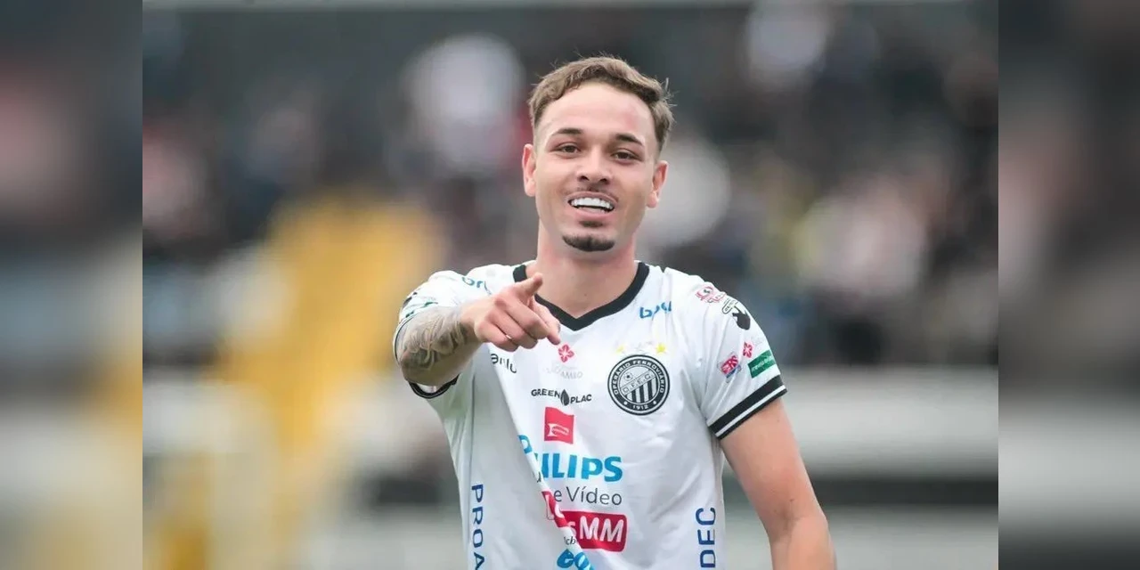 Fantasma anuncia retorno do meia Dudu Scheit