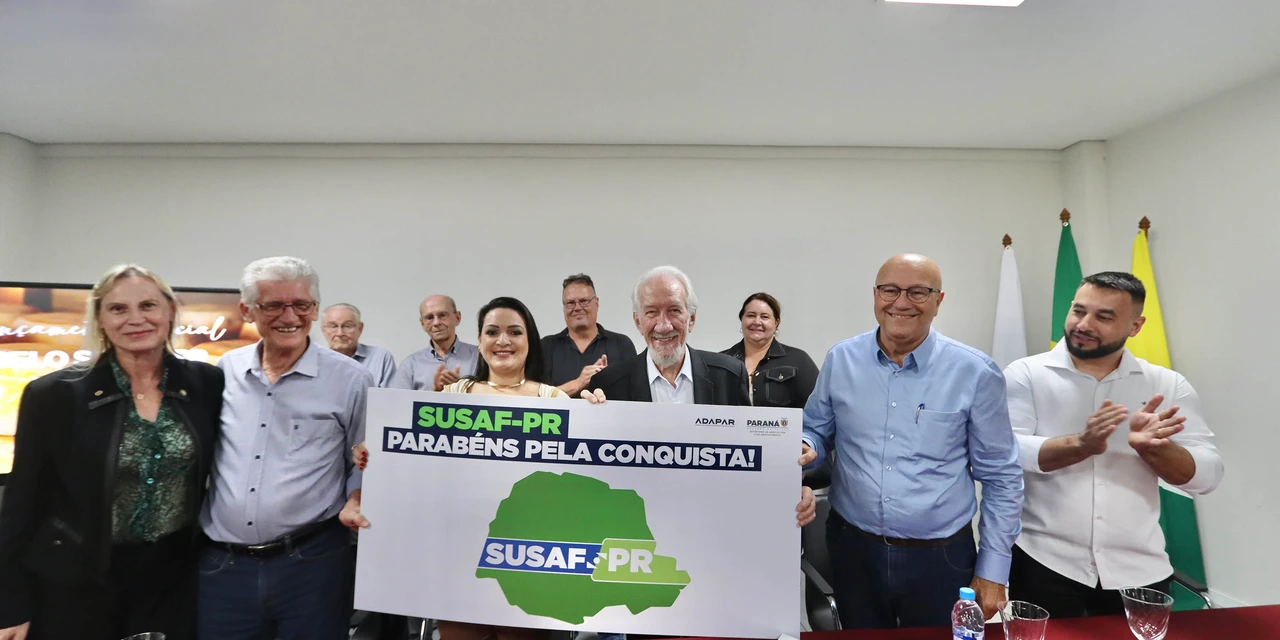 Carambeí formaliza adesão ao programa que possibilita ampliar vendas da agroindústria