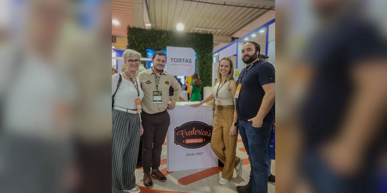 Frederica's Koffiehuis representa Carambeí no estande da Indicação Geográfica das Tortas em evento estadual