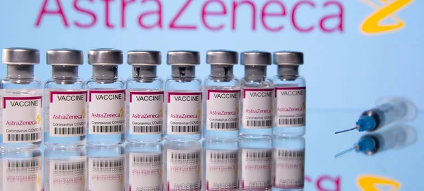 AstraZeneca decide parar fabricação de vacina da Covid