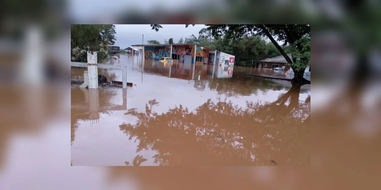 Estragos das chuvas já atingiram 85% dos municípios gaúchos