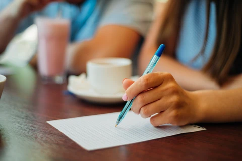 Coluna Lettera: 'Carta de despedida', por Francielly da Rosa