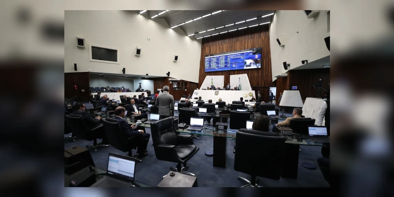 Aprovado projeto para promover mais segurança nas escolas paranaenses