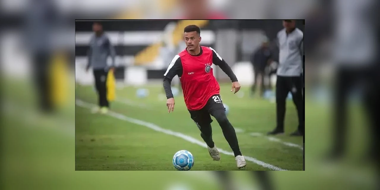 Operário comunica desligamento do atacante Luidy