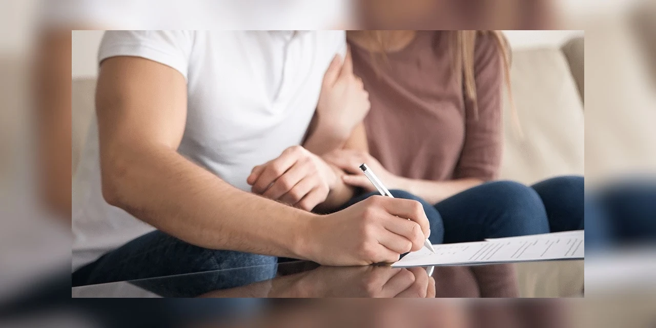 Contratos de namoro cresceram 35% em cartórios brasileiros entre 2022 e 2023