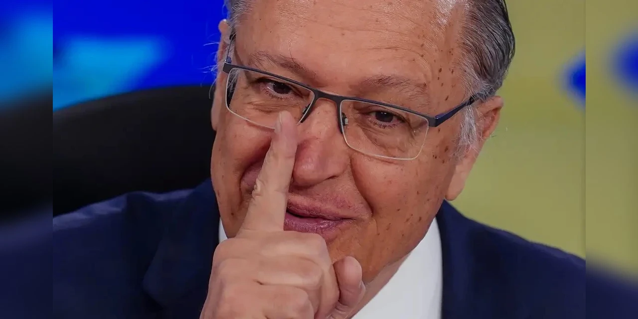 Alckmin diz que governo tem 'absoluta confiança' de que dólar vai cair