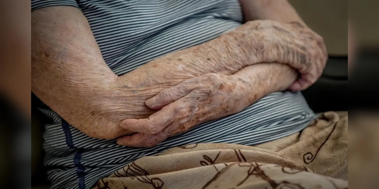 Violência contra idosos: mulheres são maioria das vítimas