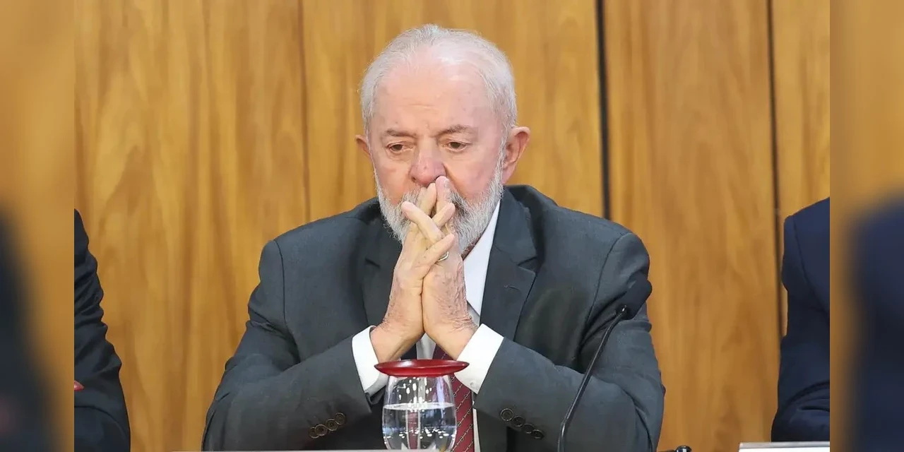 Lula lamenta manutenção da taxa básica de juros