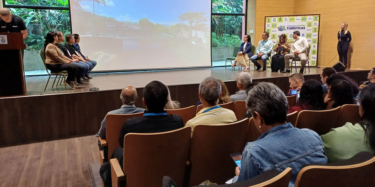 Jornadas de turismo reúne 170 profissionais da área no Litoral do Paraná