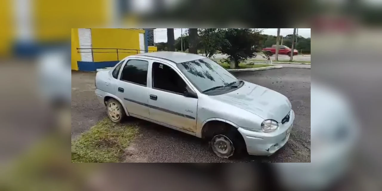PRF prende motorista embriagada que dirigia veículo com uma das rodas 'no aço' no interior do PR