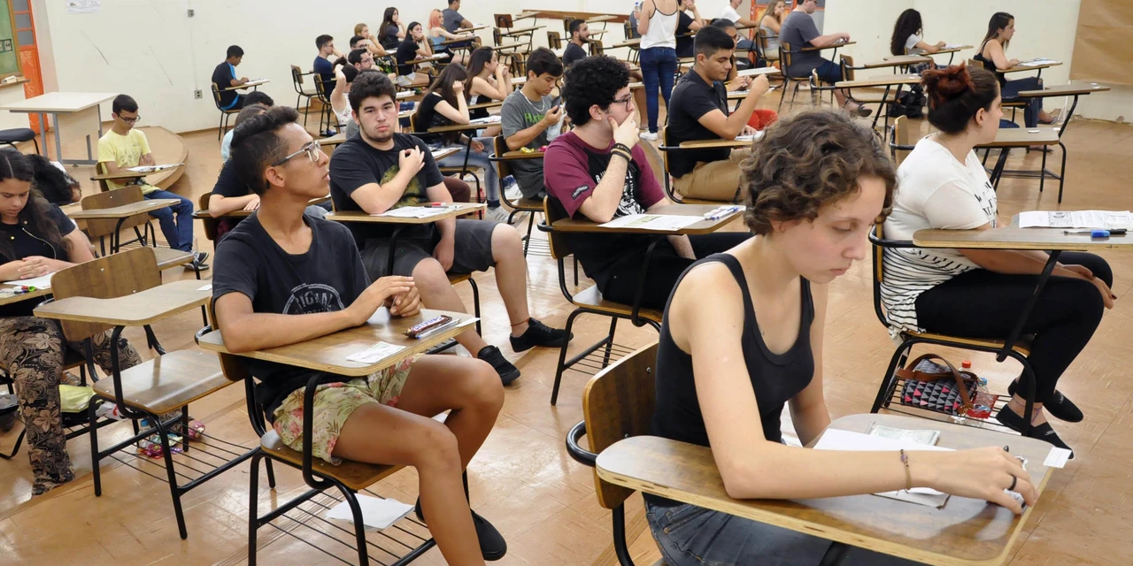 Projeto GGPEL: Candidatos podem pedir devolução de taxa de inscrição do CNU até domingo (7)