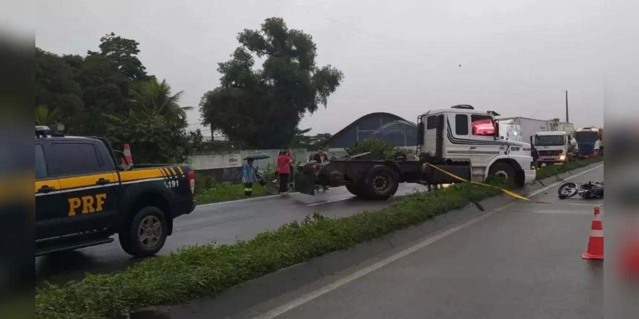 Motociclista morre em grave acidente na BR-277