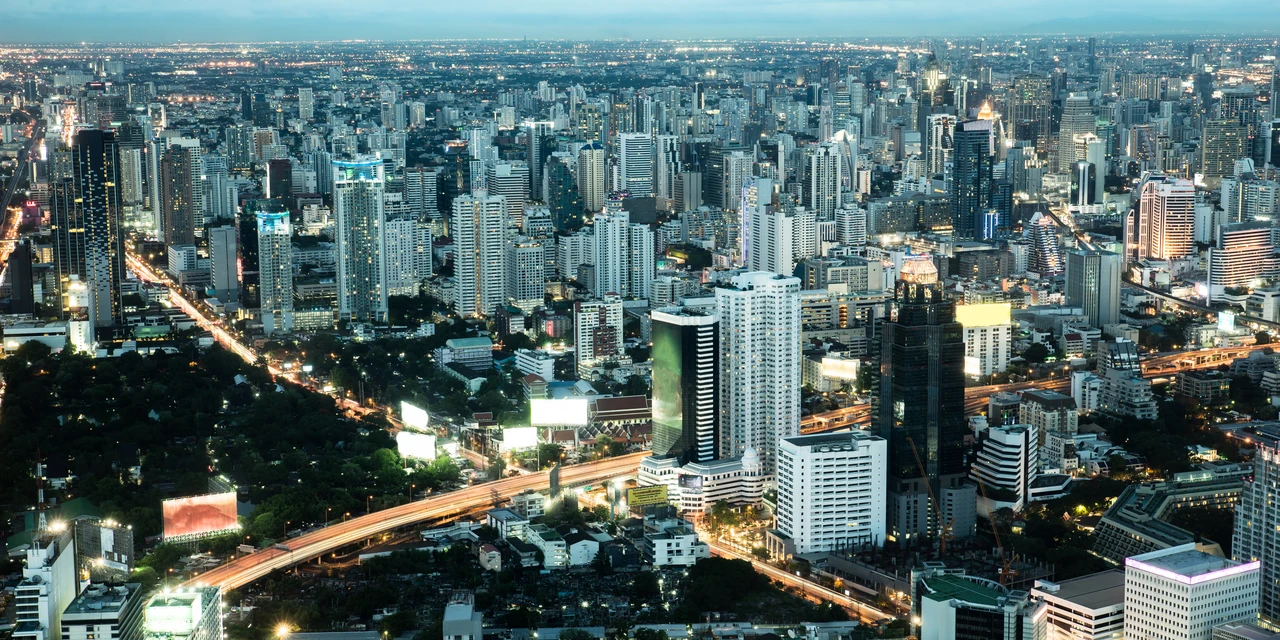Informe Bazacon: Urbanização Inteligente: A Influência das cidades sustentáveis na construção moderna