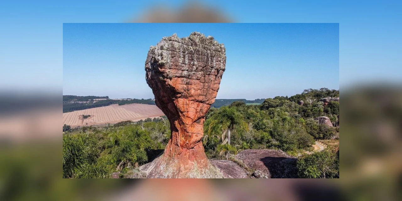 Parque Estadual de Vila Velha: Uma aventura inesquecível nas férias de julho
