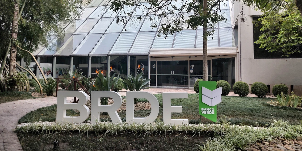 BRDE ultrapassa R$ 7 bilhões de carteira e supera R$ 1 bilhão de novos negócios