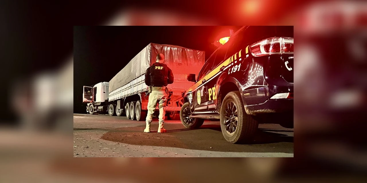 PRF faz a maior apreensão de cigarros eletrônicos do país em 2024