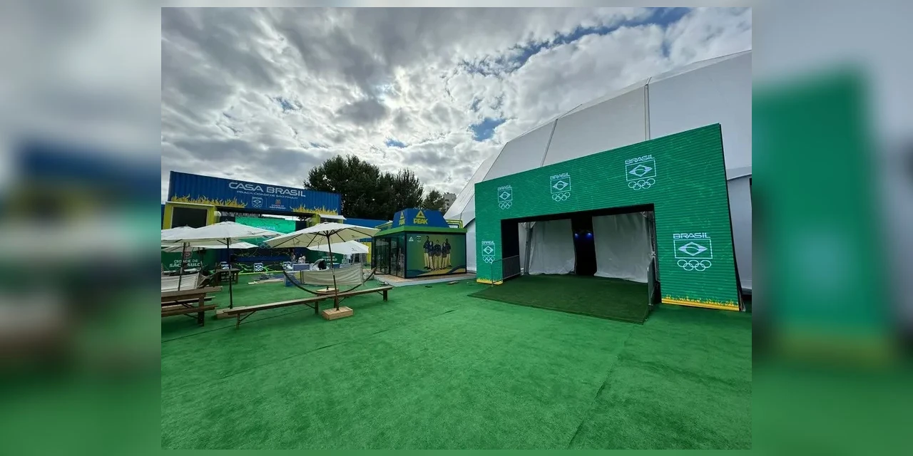 Casa Brasil divulga Itaipu e as atrações do Destino Iguaçu nos Jogos de Paris 2024