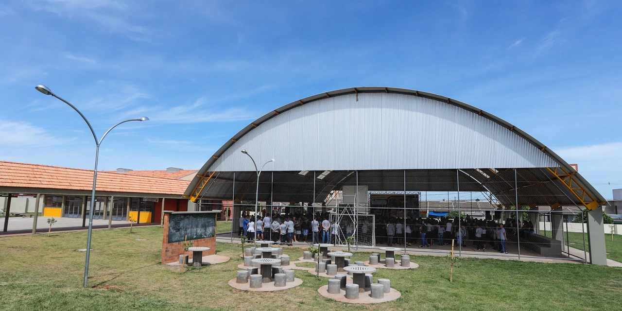 Educação divulga convocação final dos classificados ao Ganhando o Mundo Diretor