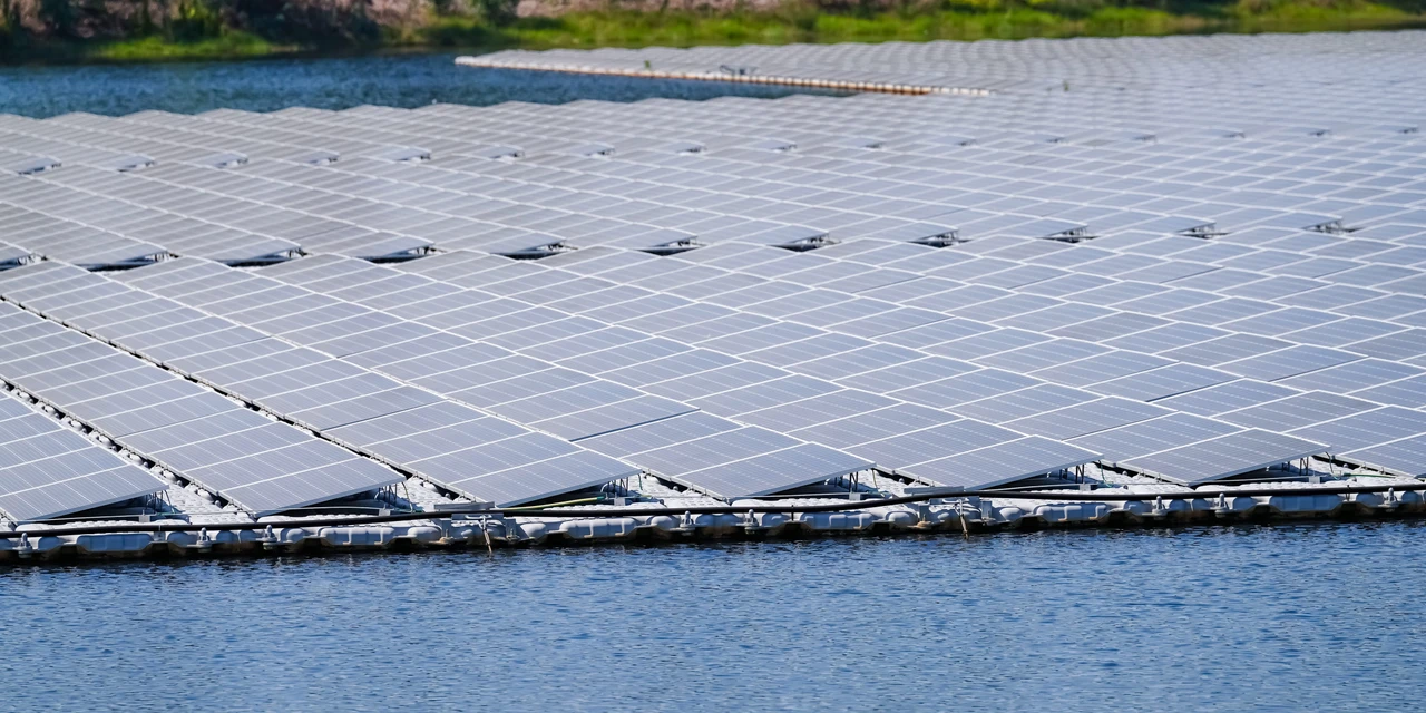 Itaipu vai instalar usina solar flutuante no reservatório