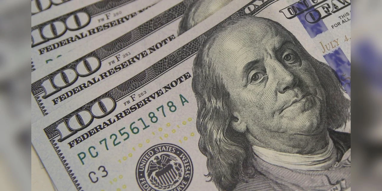 Com temor de recessão nos EUA, dólar dispara a R$ 5,86 e bolsas têm queda em vários países