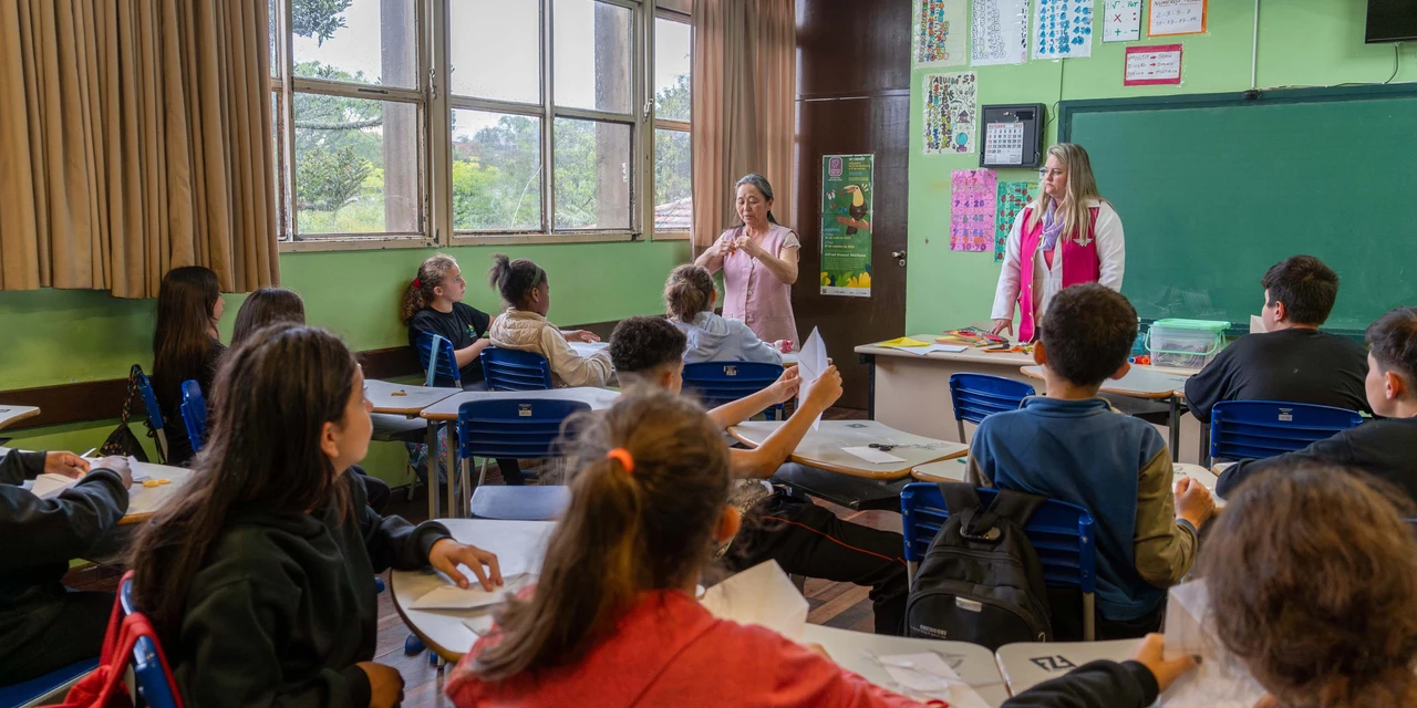 Pais devem atualizar cadastro de estudantes da rede estadual até 19 de agosto