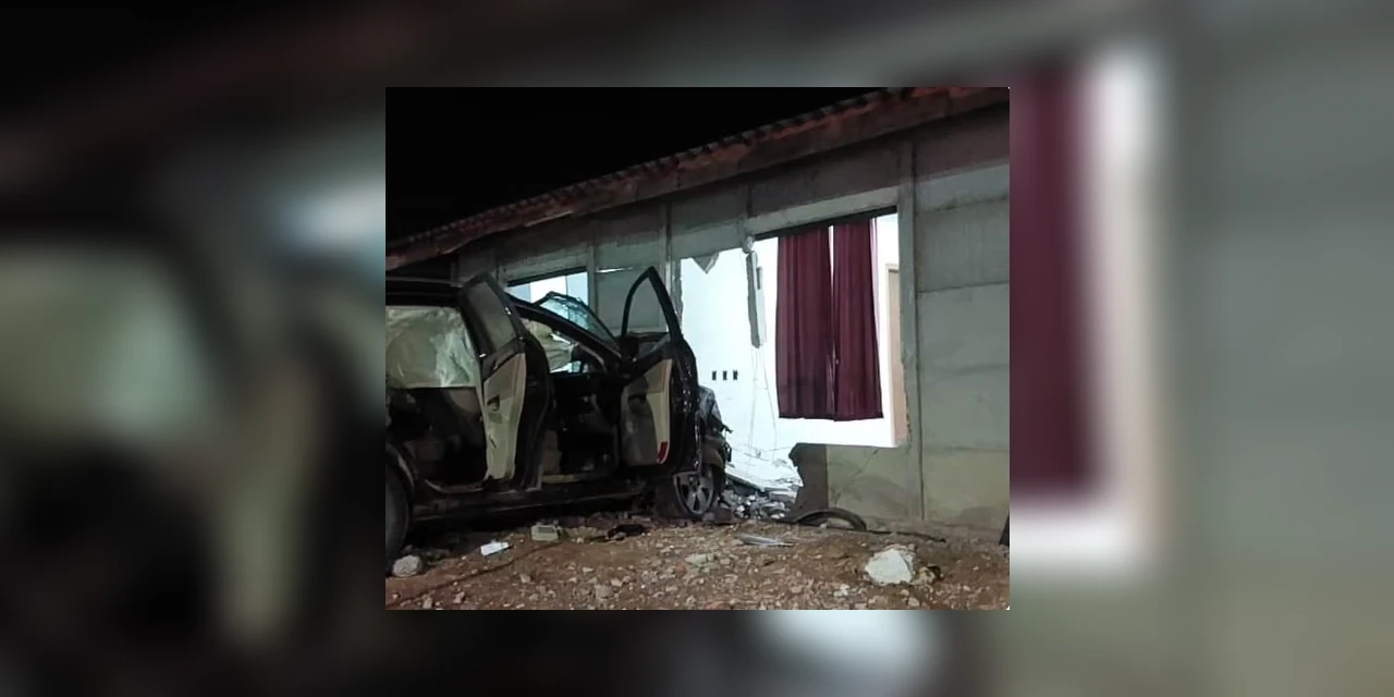 Motorista embriagada invade residência durante fuga no Paraná