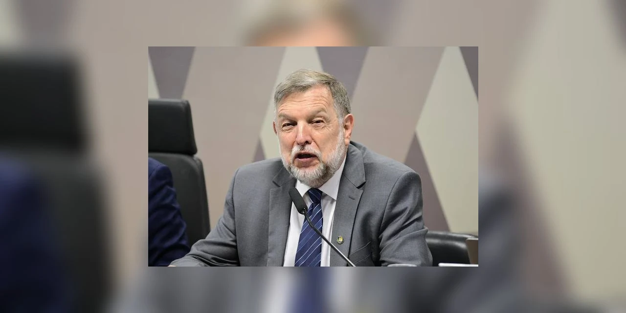 Presidido por Flávio Arns, Comissão da Educação do Senado discute futuro do ensino universitário no Plano Nacional da Educação