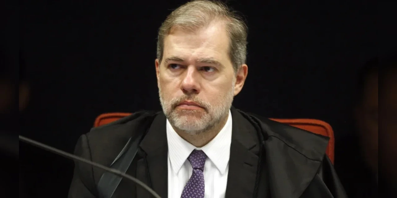 Toffoli recebe alta médica e fará recuperação em casa