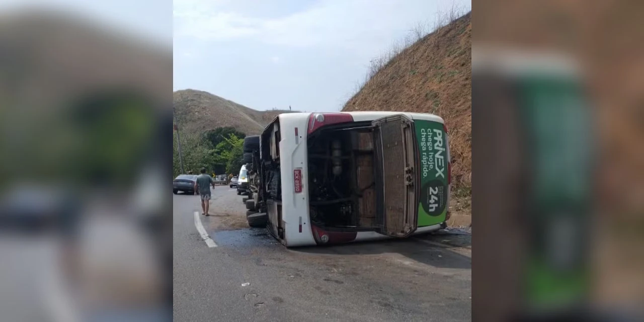 Acidente com ônibus do Coritiba Crocodiles deixa mortos