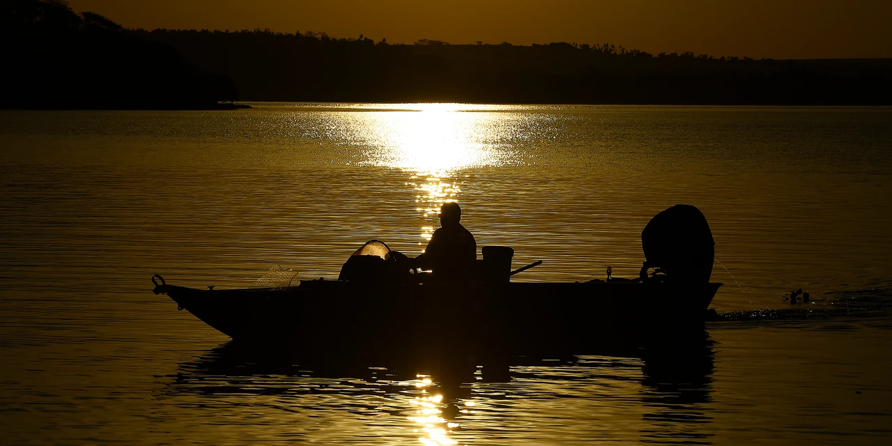 Com longa estiagem, IAT estabelece nova Portaria sobre restrição da pesca no Paraná